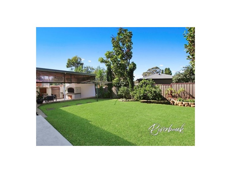 34 Ivan St, Greystanes NSW 2145