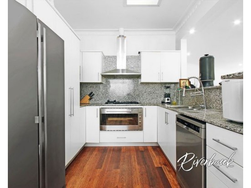 166 Adler Parade, Greystanes NSW 2145