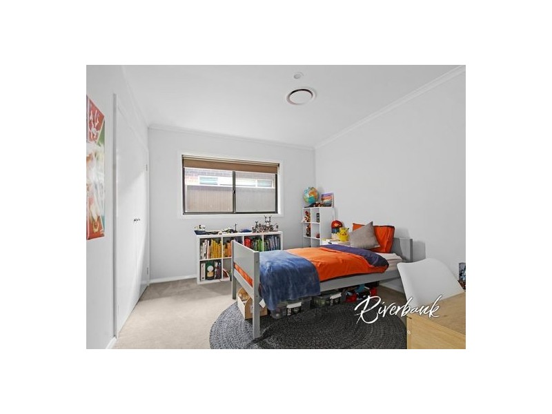 34 McGovern Street, Spring Farm NSW 2570