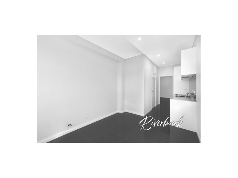 13 Glenholme Drive, Glenmore Park NSW 2745