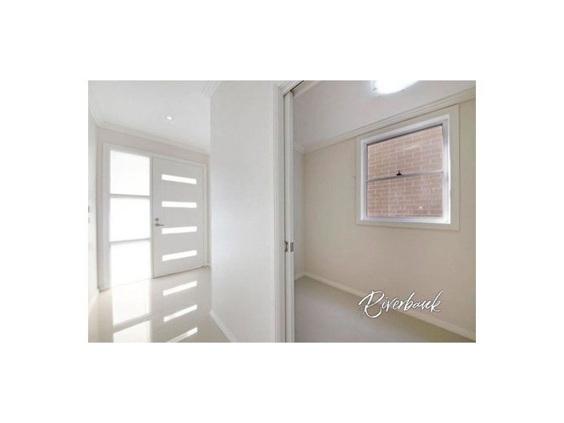 41 Tall Trees Dr, Glenmore Park NSW 2745
