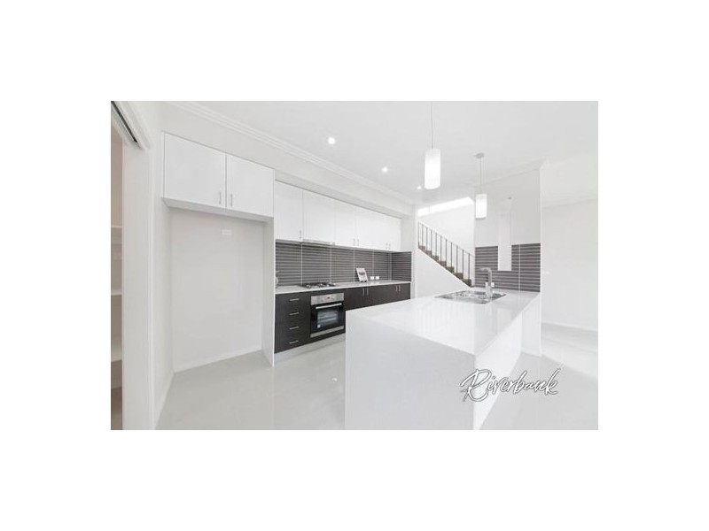 41 Tall Trees Dr, Glenmore Park NSW 2745