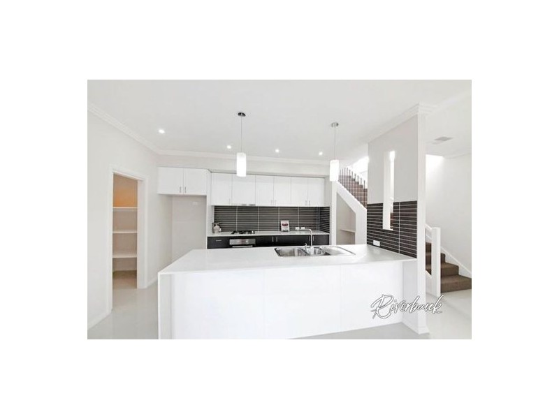 41 Tall Trees Dr, Glenmore Park NSW 2745