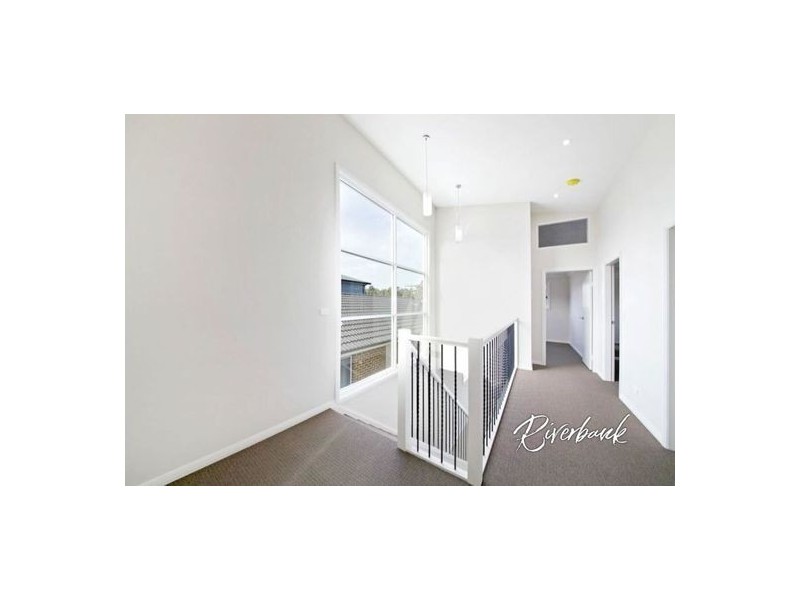 41 Tall Trees Dr, Glenmore Park NSW 2745