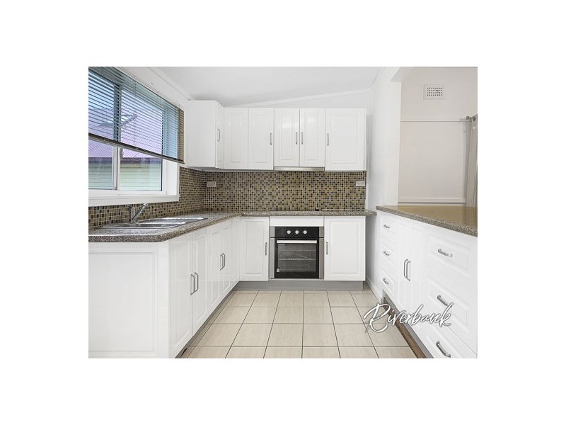 6 Fairview Street, Guildford NSW 2161