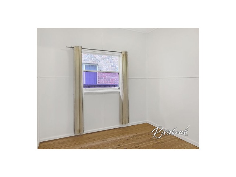 6 Fairview Street, Guildford NSW 2161