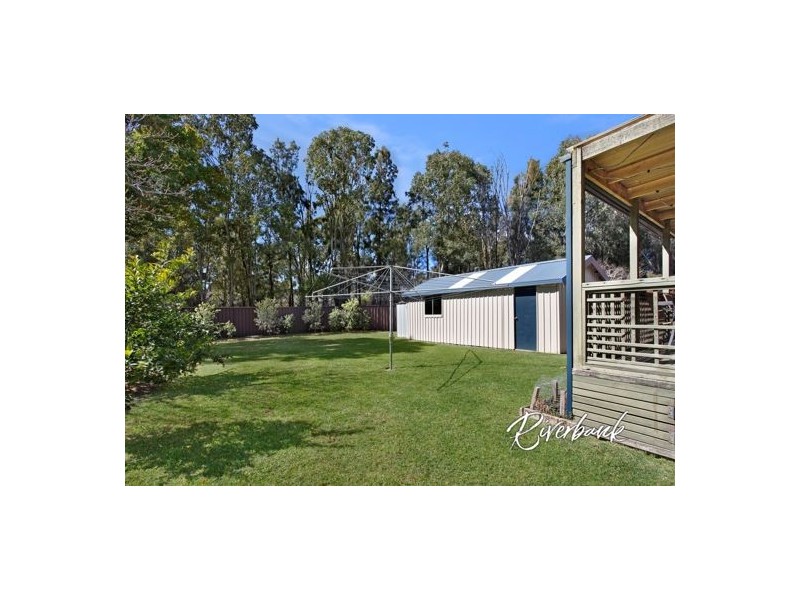 20 Memphis Crescent, Toongabbie NSW 2146