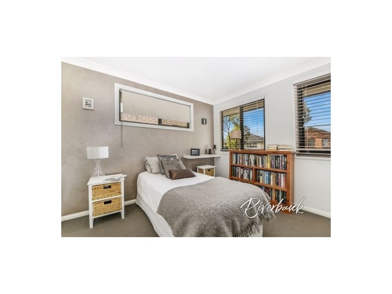 11 Bobbina Avenue, Pemulwuy NSW 2145