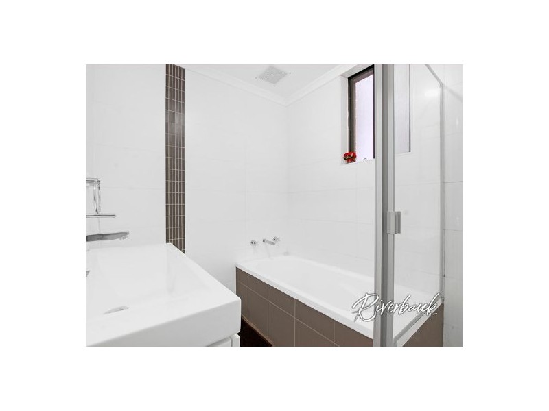 10/77-79 Mountford Avenue, Guildford NSW 2161