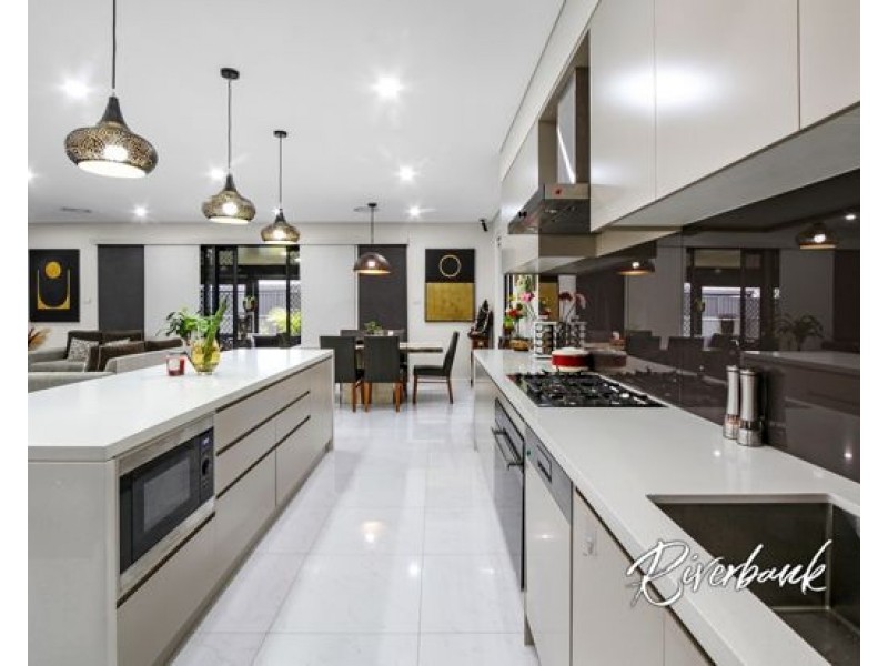 25 Winnima Circuit, Pemulwuy NSW 2145