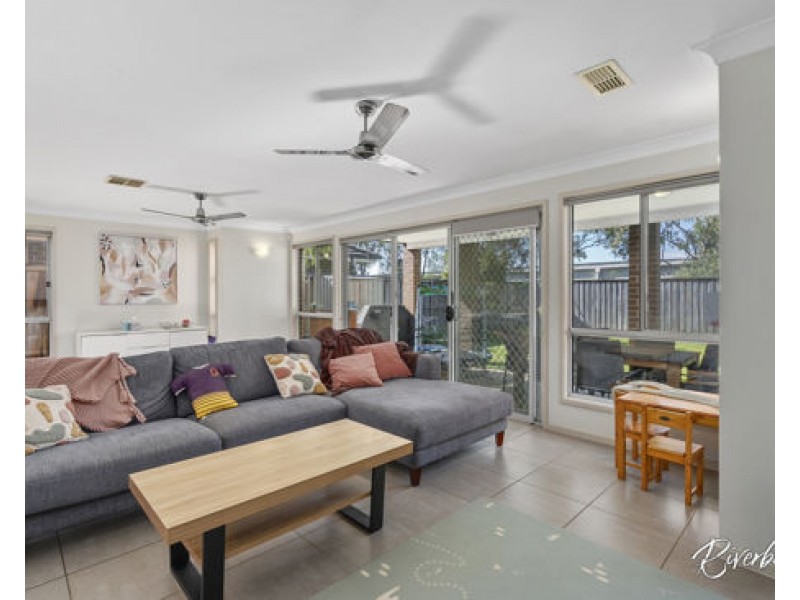 9 Burraga Way, Pemulwuy NSW 2145