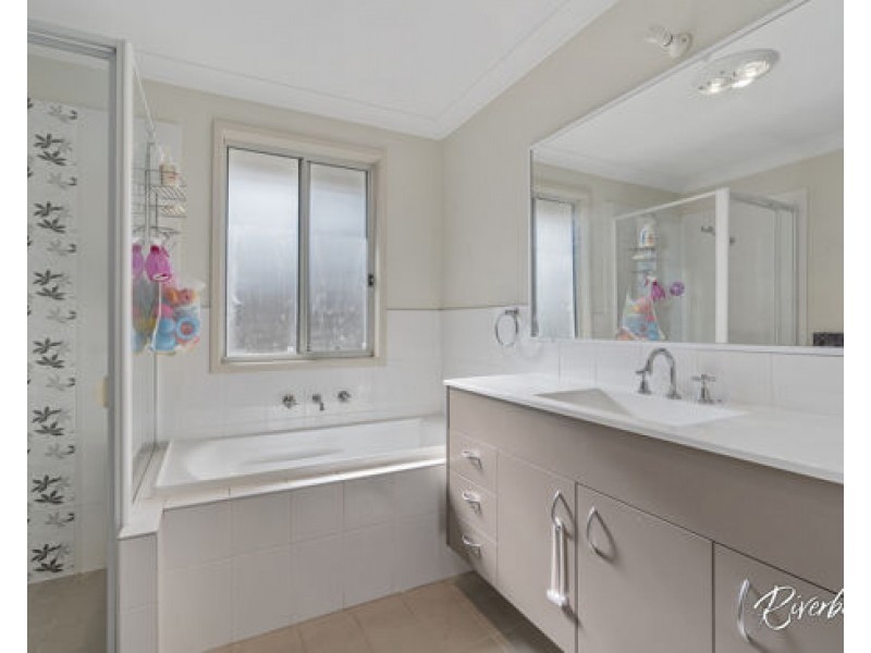 9 Burraga Way, Pemulwuy NSW 2145