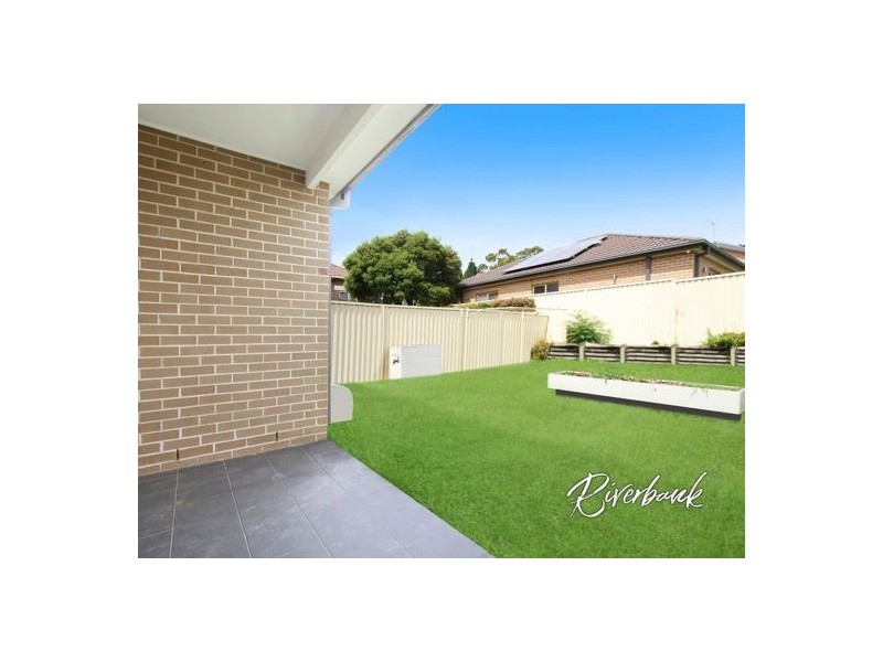 104c Girraween Road, Girraween NSW 2145