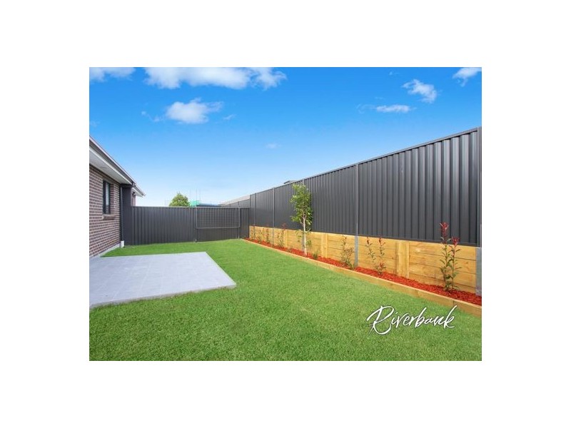 28 Muttong Street, Pemulwuy NSW 2145