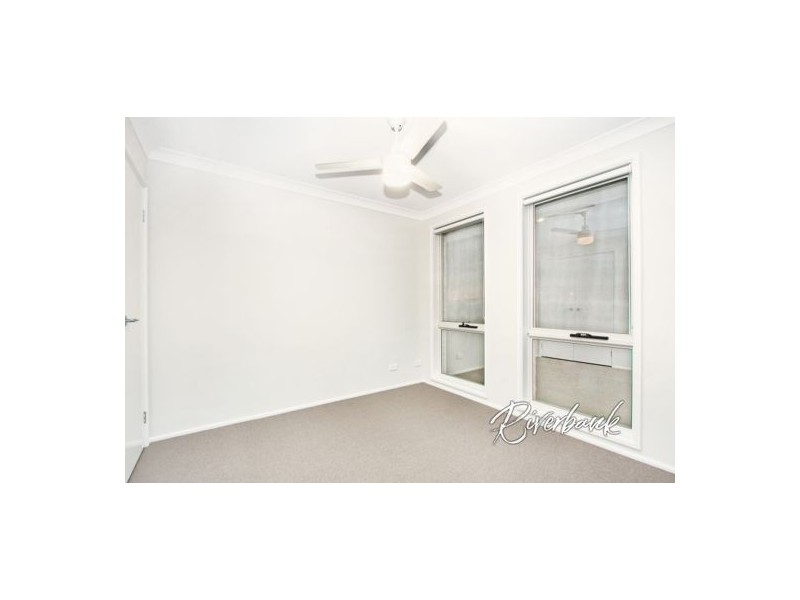 76 Kingsbury Road, Edmondson Park NSW 2174