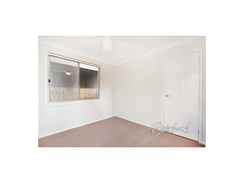 76 Kingsbury Road, Edmondson Park NSW 2174