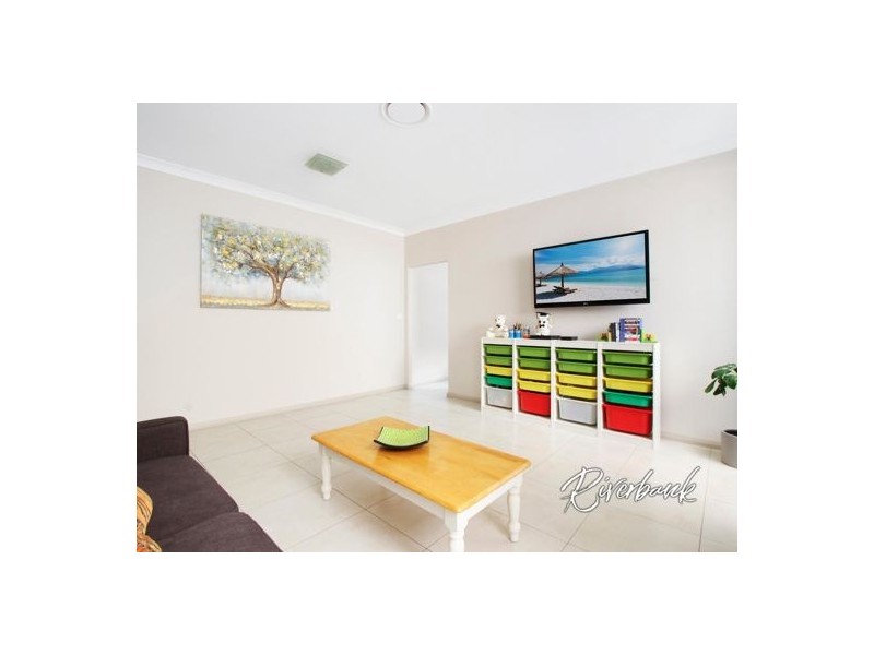 7 Warin Ave, Pemulwuy NSW 2145