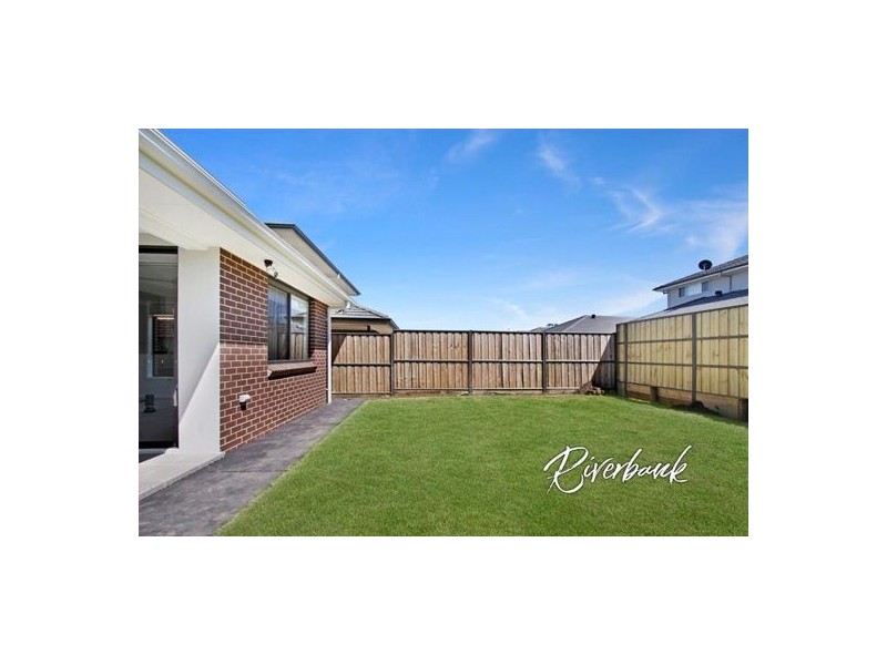 20 Brocklebank Street, Box Hill NSW 2765