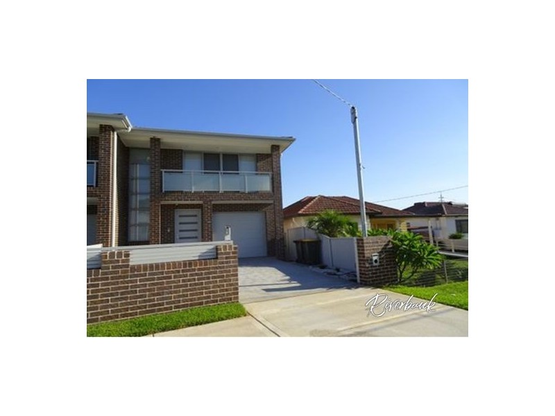 32a Faulds Road, Guildford NSW 2161