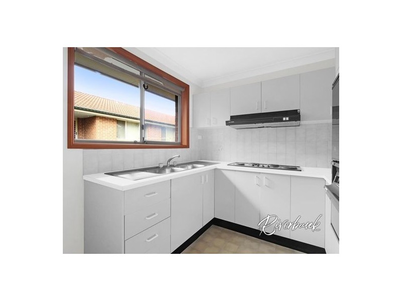 24/30 Kings Road, Ingleburn NSW 2565