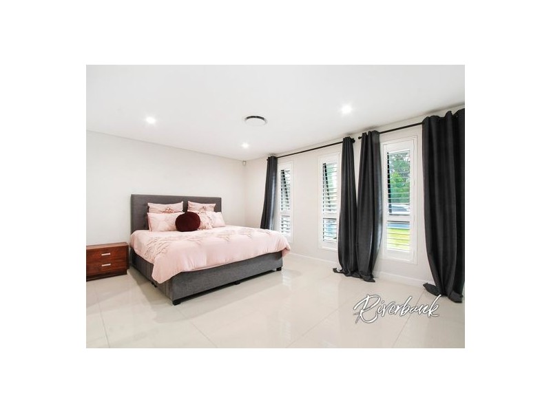 15 Roberta Street, Greystanes NSW 2145