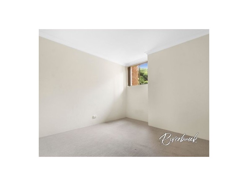 8/53-57 Kenyons Road, Merrylands NSW 2160