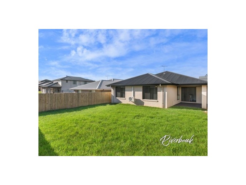 36 Kingsbury Road, Edmondson Park NSW 2174