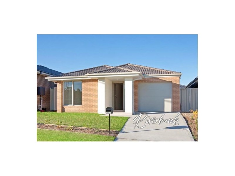 28 Affleck Gardens, Middleton Grange NSW 2171