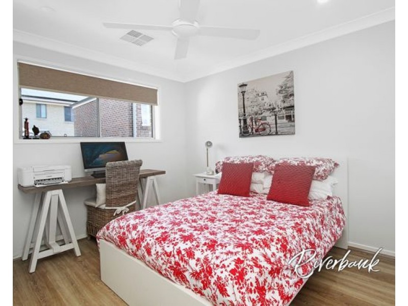 17 Nijong Drive, Pemulwuy NSW 2145