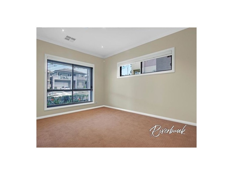 13 Dullai Avenue, Pemulwuy NSW 2145