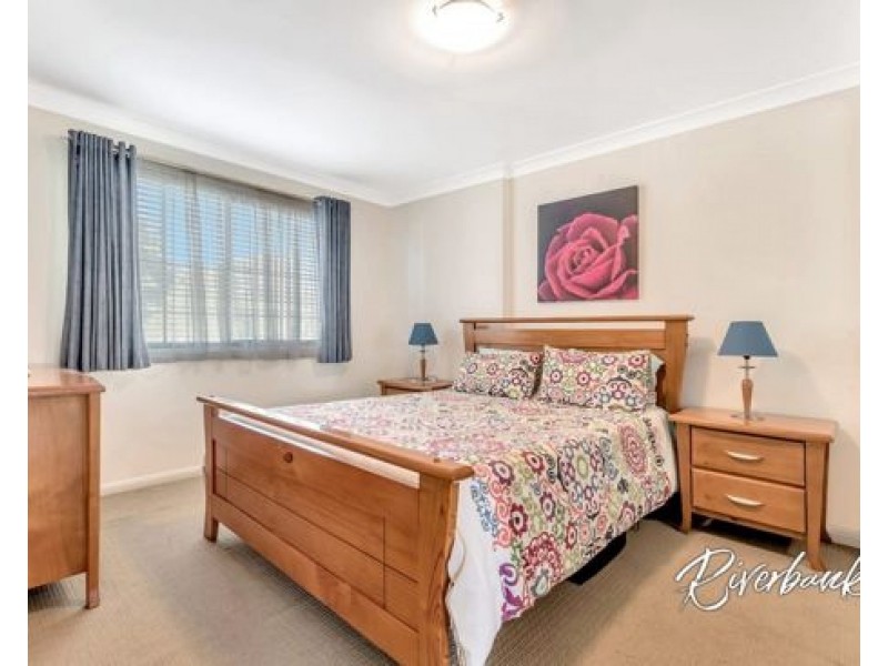 9 Berith Road, Greystanes NSW 2145
