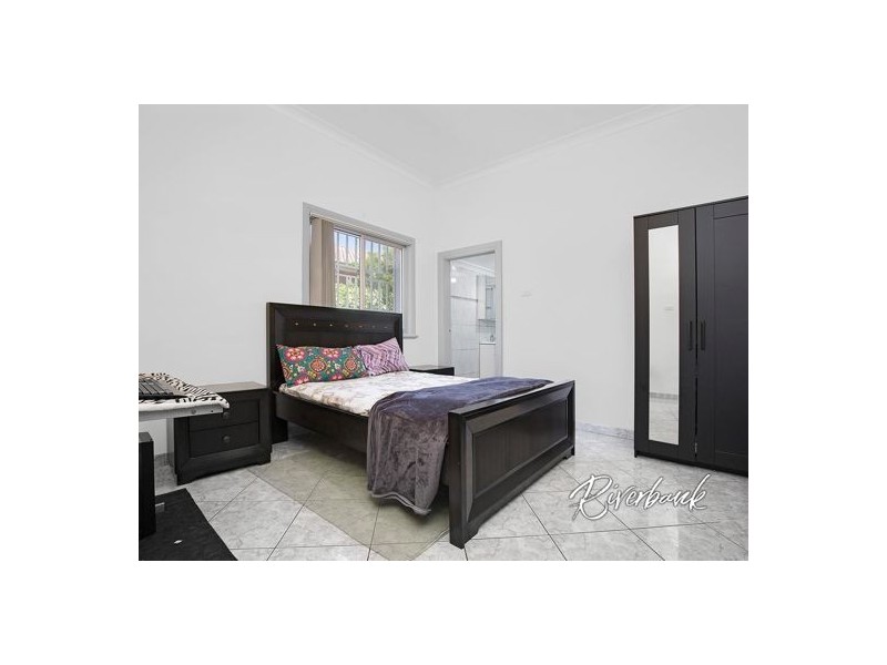 11 Bolton Street, Guildford NSW 2161