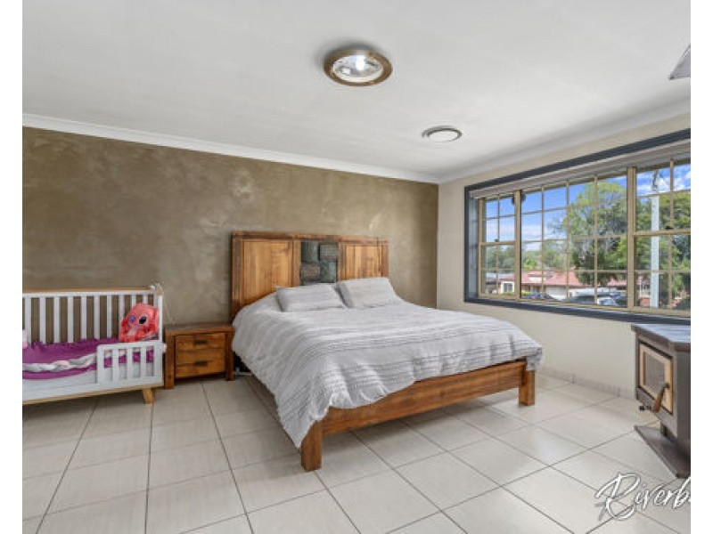 11 Grevillea Crescent, Greystanes NSW 2145