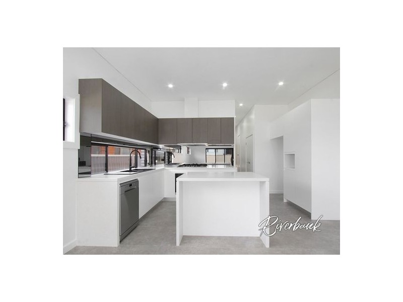 18 Binda Street, Merrylands NSW 2160