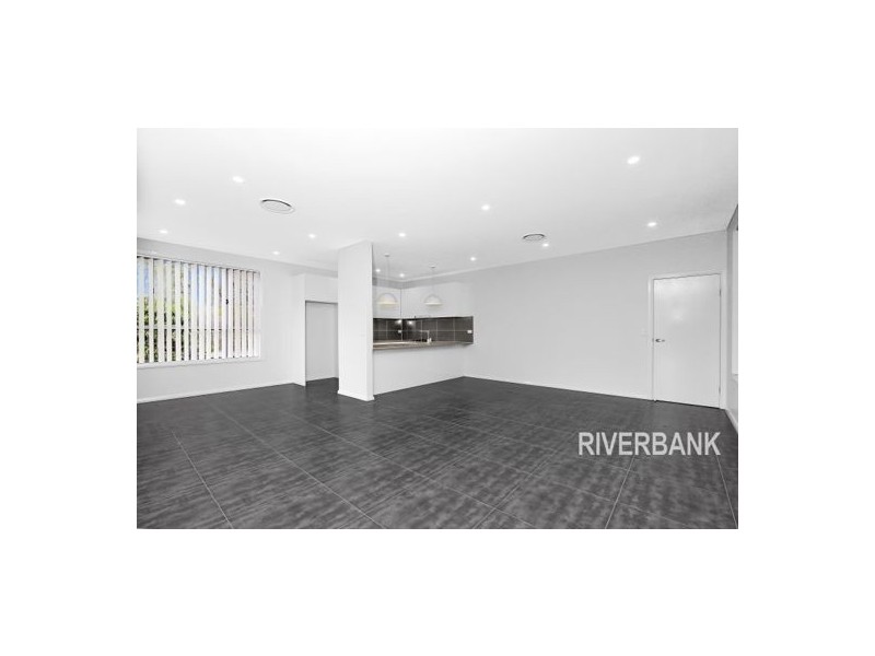 80 Glenmore Ridge Drive, Glenmore Park NSW 2745