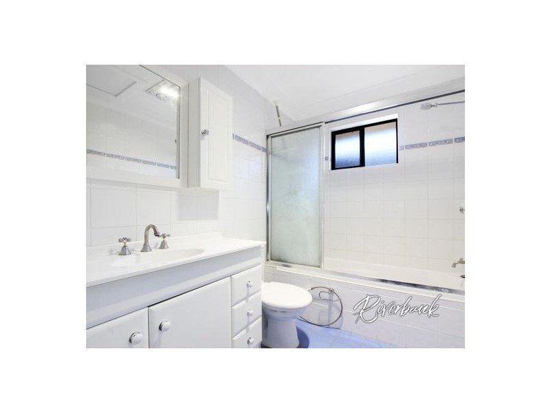 25 Jersey Rd, Greystanes NSW 2145