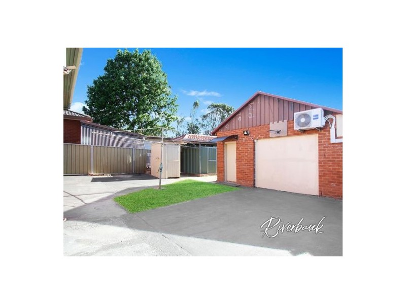 25 Jersey Rd, Greystanes NSW 2145