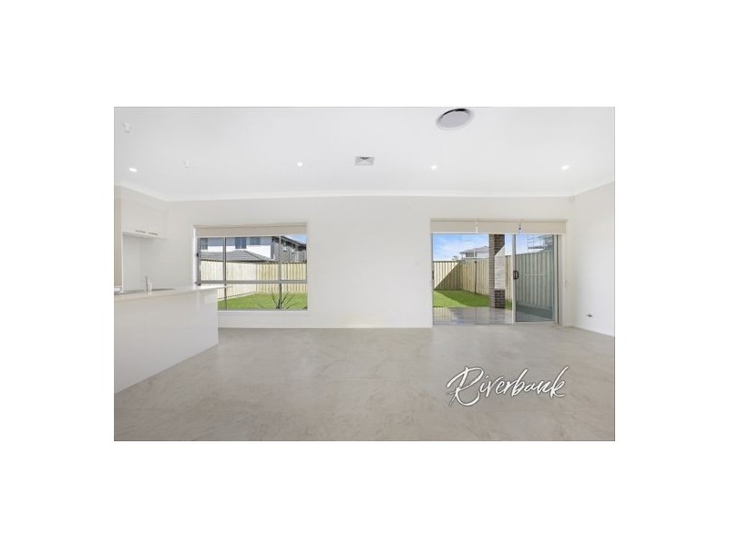73 Hartlepool Road, Edmondson Park NSW 2174