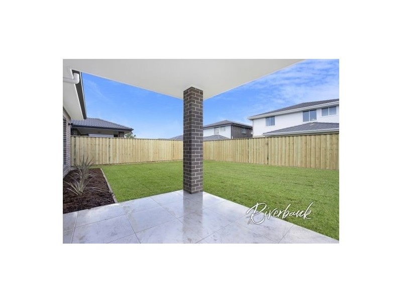 73 Hartlepool Road, Edmondson Park NSW 2174