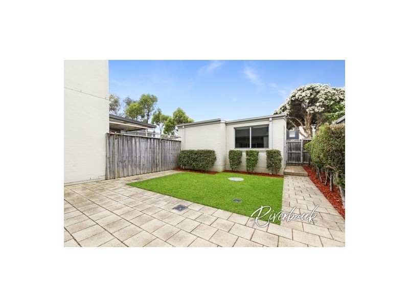 180 Driftway Drive, Pemulwuy NSW 2145