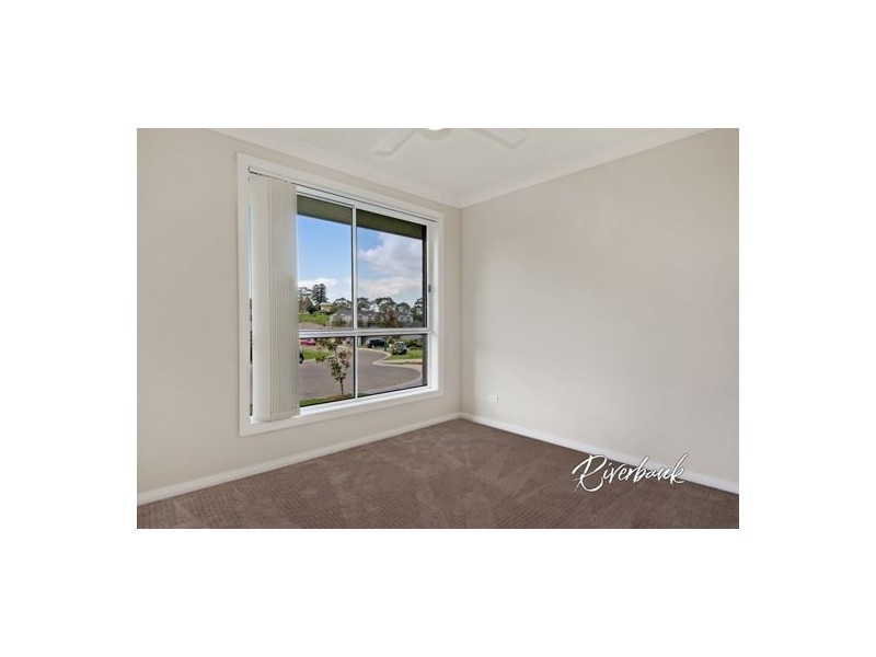 21 Jarvisfield Place, Macquarie Links NSW 2565