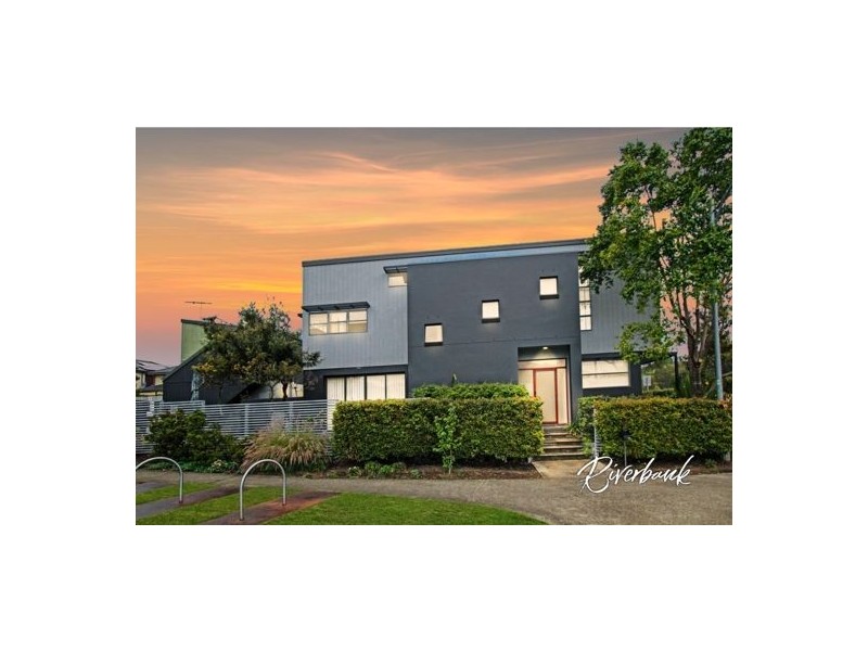 142 Driftway Drive, Pemulwuy NSW 2145