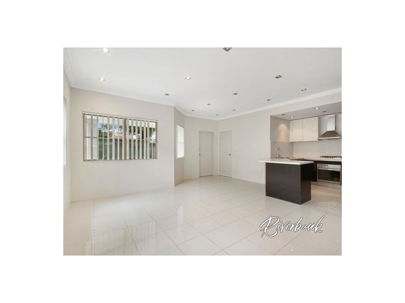 7A Robertson Street, Guildford NSW 2161