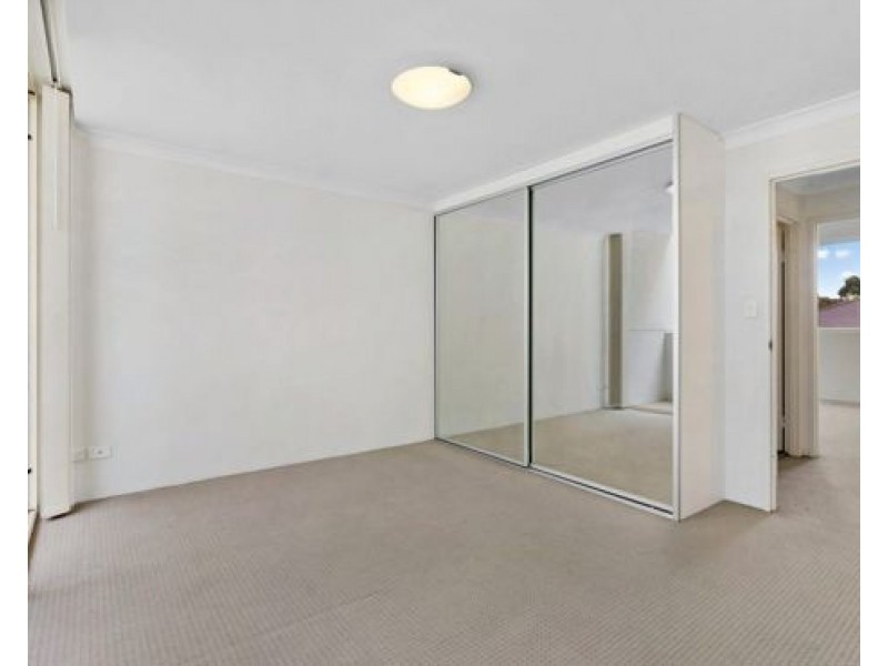 4/175-181 Pitt Street, Merrylands NSW 2160