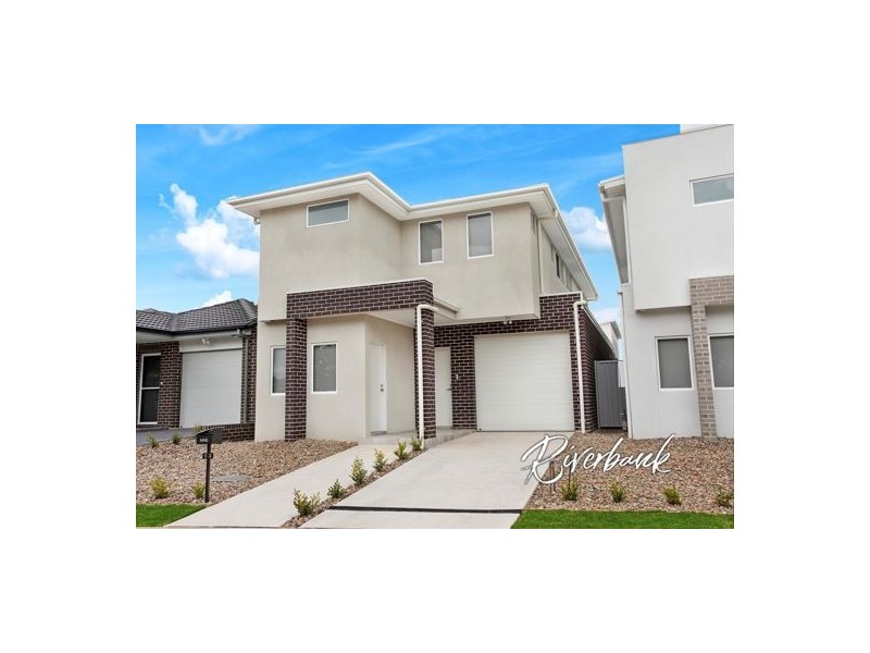 51 Deerubbin Drive, Glenmore Park NSW 2745