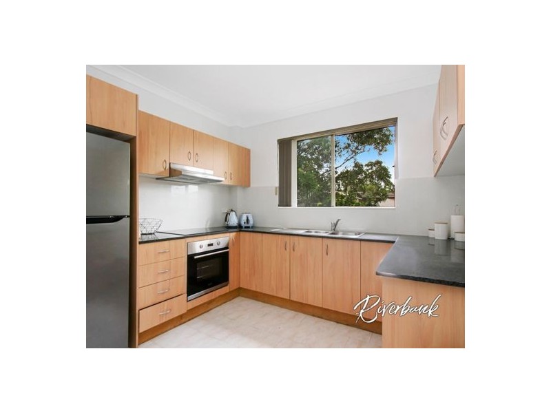8/53-57 Kenyons Road, Merrylands NSW 2160