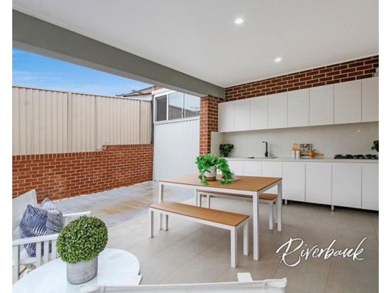 49B Robertson Street, Guildford NSW 2161