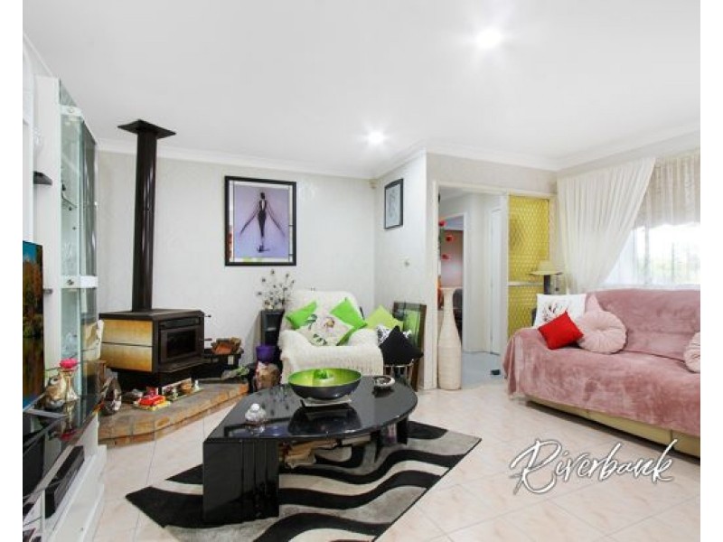 53 Grevillea Crescent, Greystanes NSW 2145