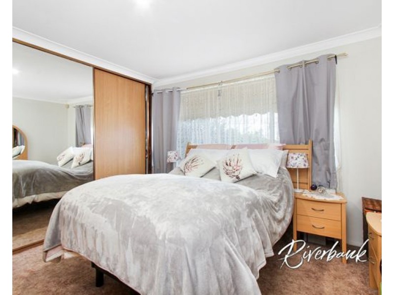 53 Grevillea Crescent, Greystanes NSW 2145