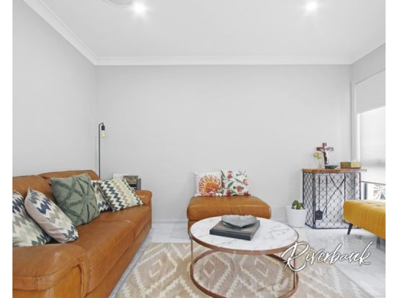 1 Guillemont Road, Edmondson Park NSW 2174